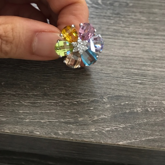 Rainbow flower crystal ring - Picture 2 of 3
