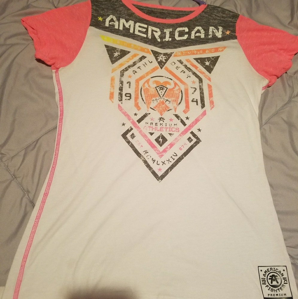 American Fighter top