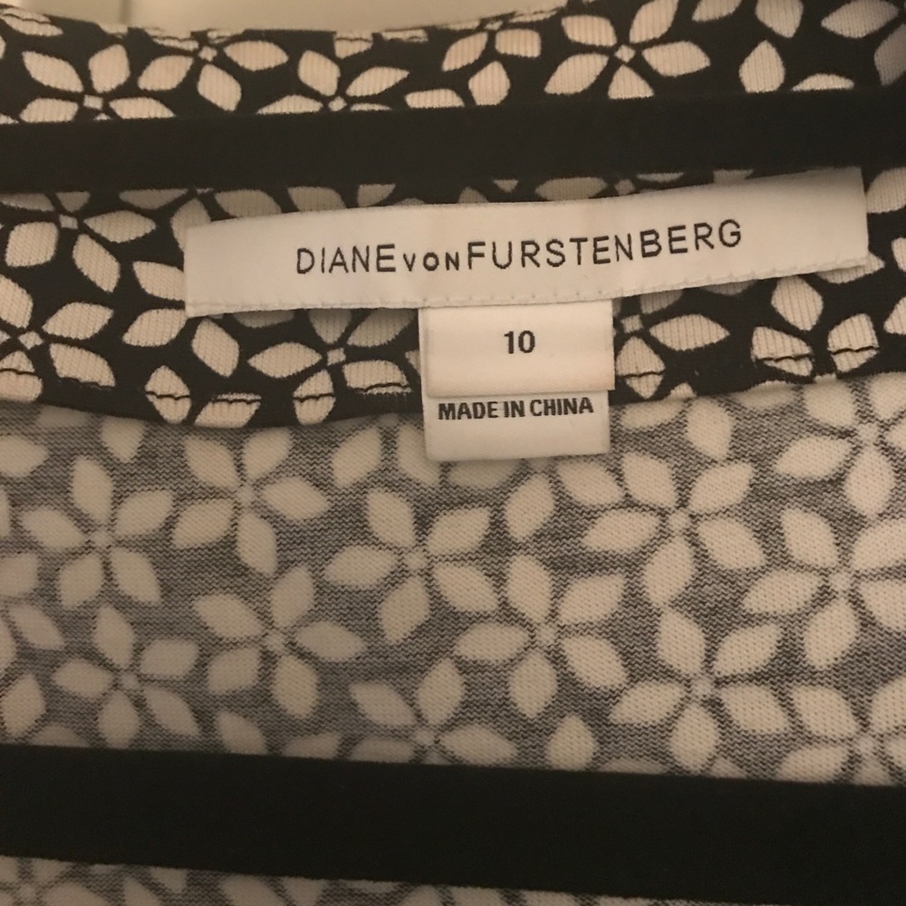 Dvf Wrap Dress - image 2