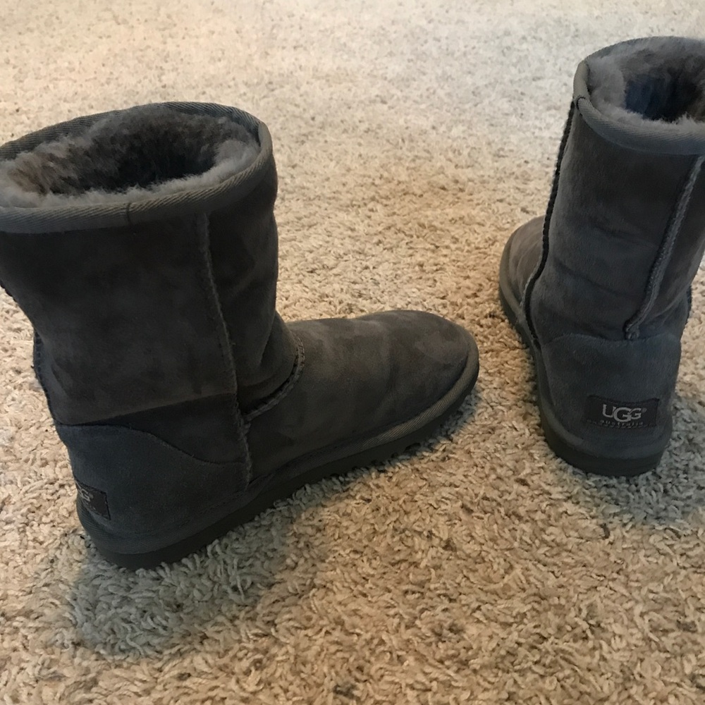 UGG Classic II short boots