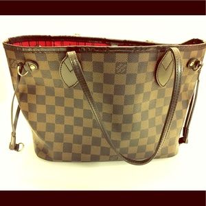 Louis Vuitton never full PM Damier