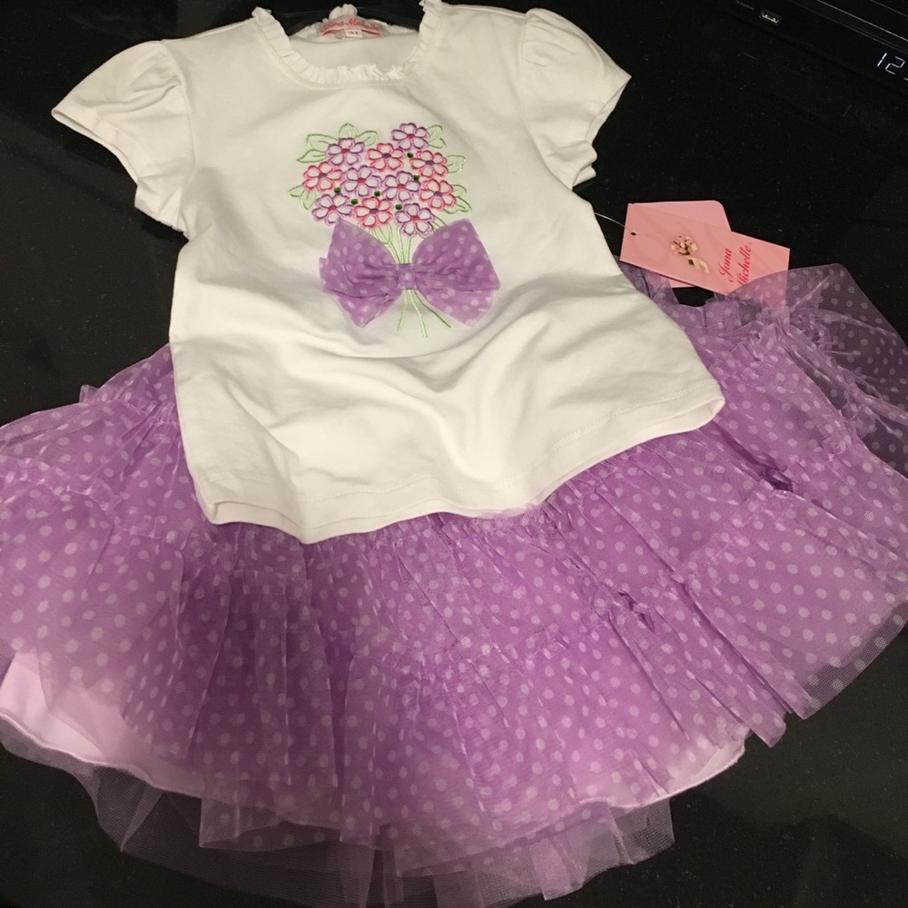 🎀💜NWT 3T Girl's Outfit💜🎀