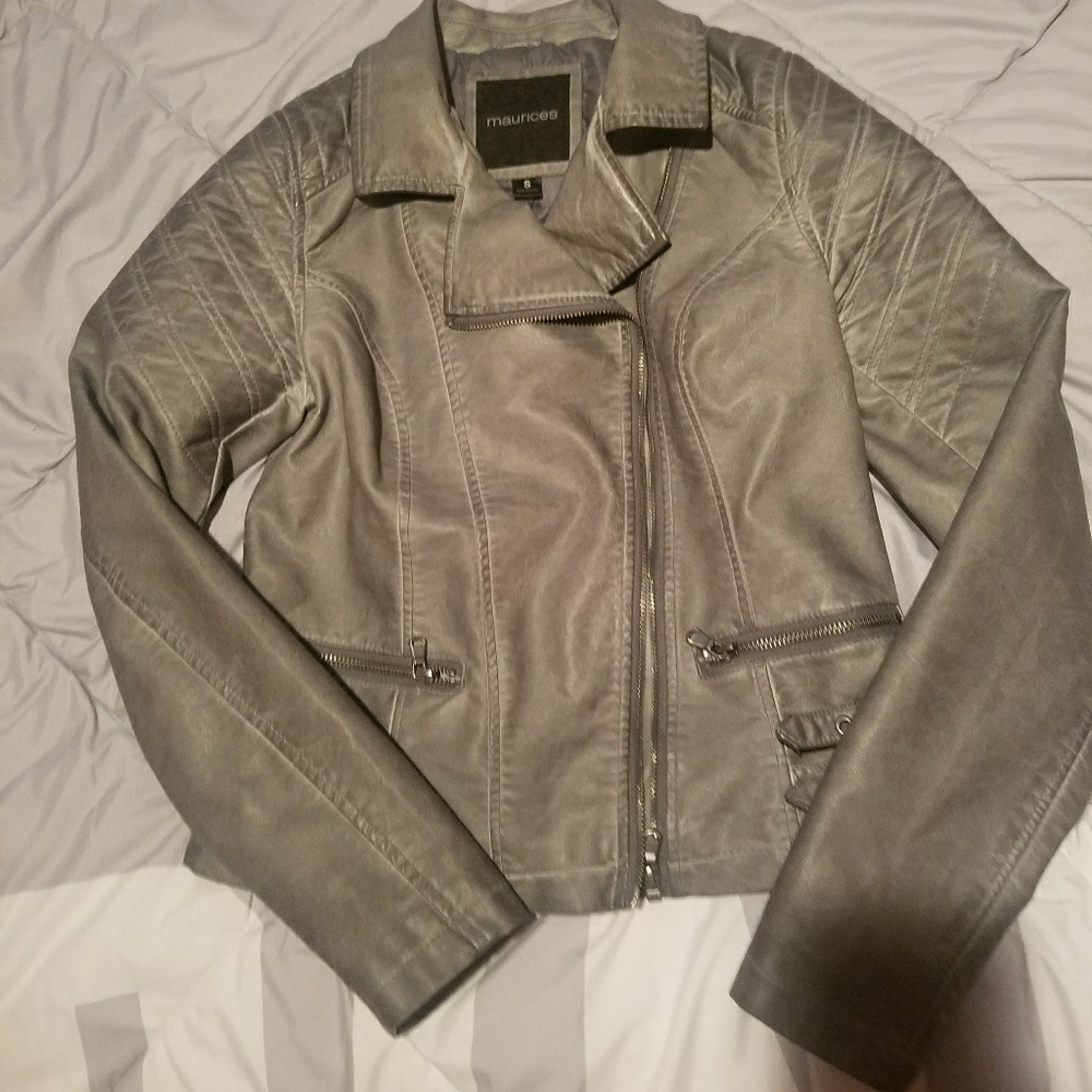 ❌SOLD❌Leather jacket!