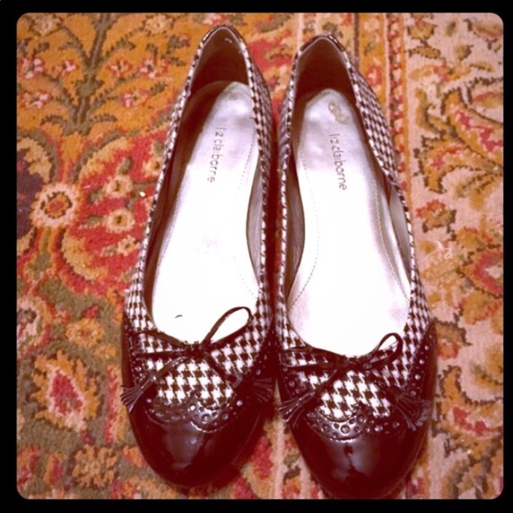 Liz Claiborne houndstooth flats