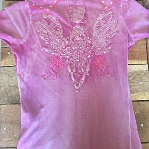 Roar VNeck Tee from Buckle