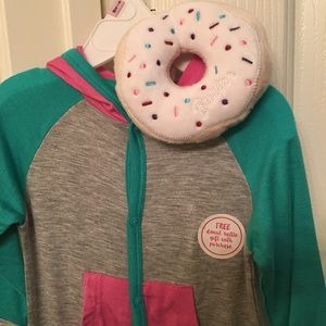 New BABY BUTTER Super Soft w/Rattle Sz 3-6Months