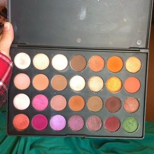 MORPHE X JACLYN HILL FAVORITES PALETTE