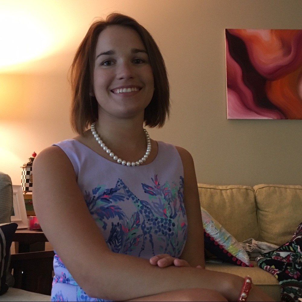 Meet your Posher, Elizabeth