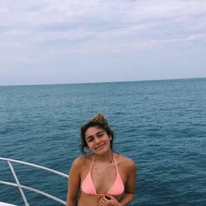 Meet your Posher, Frida