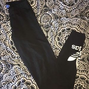 Adidas leggings