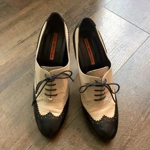 Via Spiga Oxford Heels: Size 8