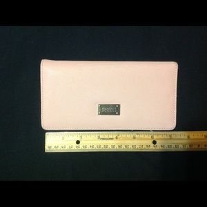 Kenneth Cole bi-fold wallet