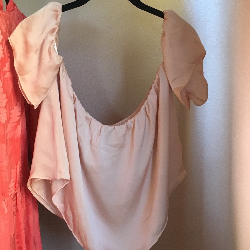 UO peach silk off shoulder romantic crop blouse 🌸