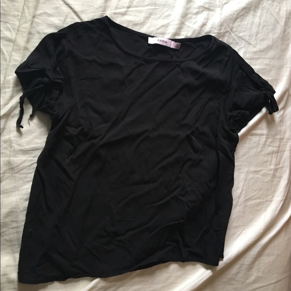 Black Tie-Sleeve Tee