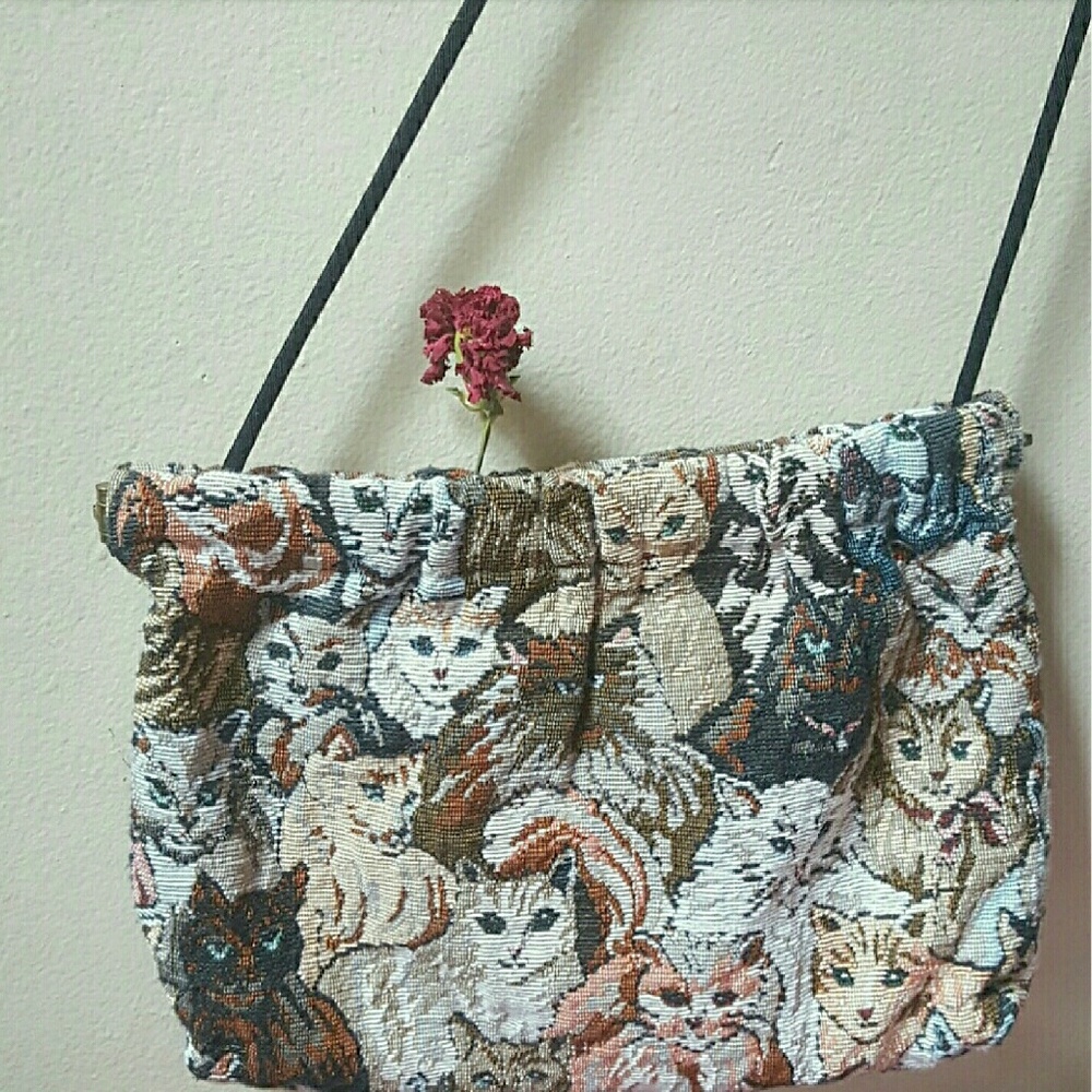 VINTAGE CAT PURSE
