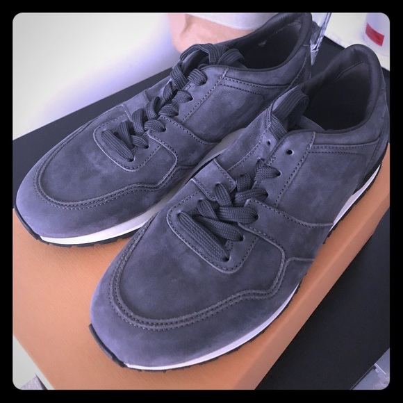 Tod's Shoes - ⬇️ price low ⬇️NEW NEW NEW Men TODS