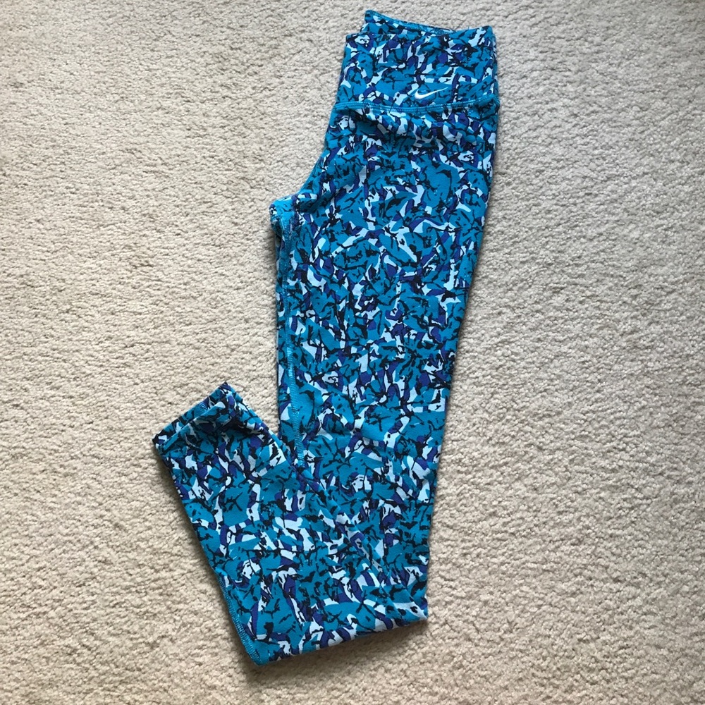 Nike workout leggings