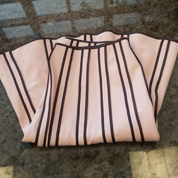 Skirt - Picture 2 of 3