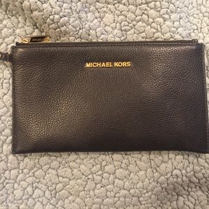 Michael Kors wristlet
