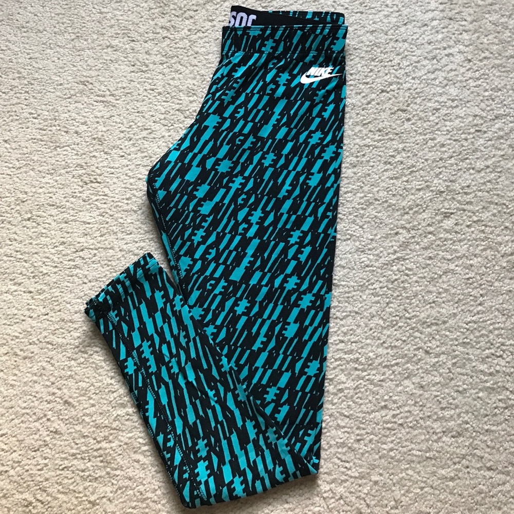 Nike leggings