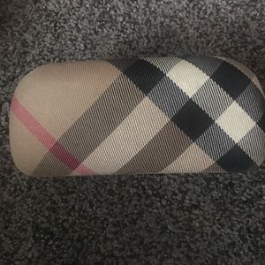 Burberry sunglass case