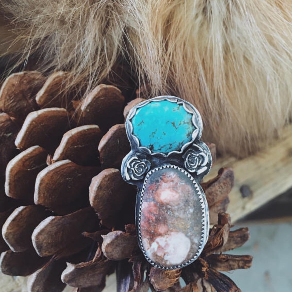 Sterling silver Turquoise and Wild horse ring - Picture 2 of 2