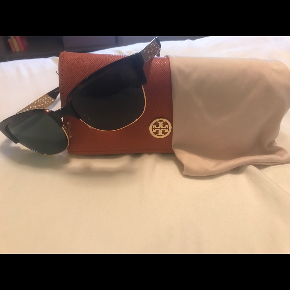 Tory burch sunglasses