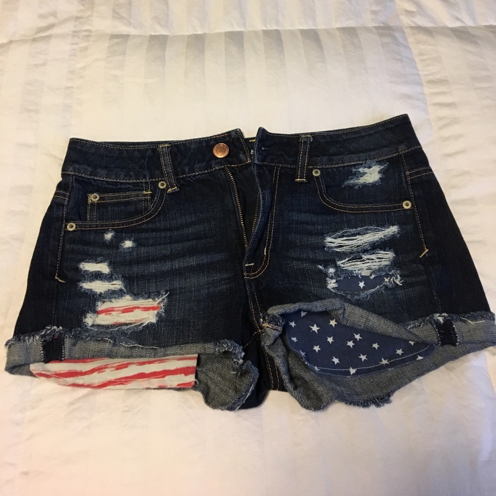 American Eagle hi-rise shorts size 4
