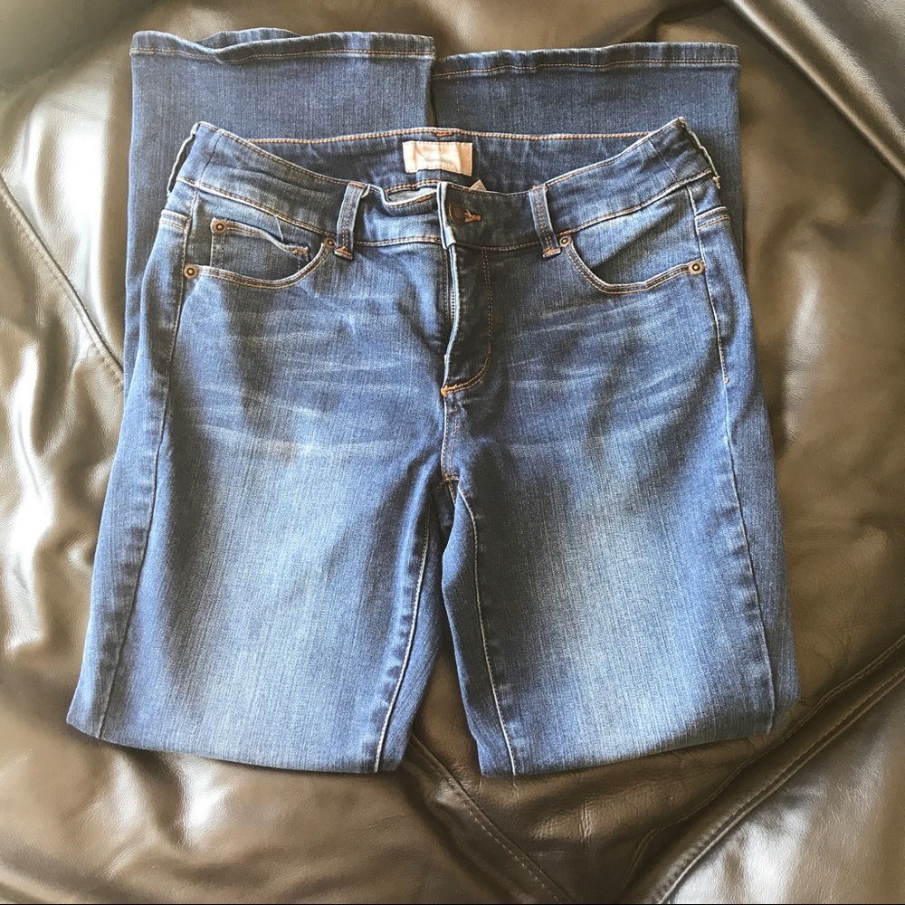 So Slimming by Chicos Jeans, (Chico Size 0 Short)