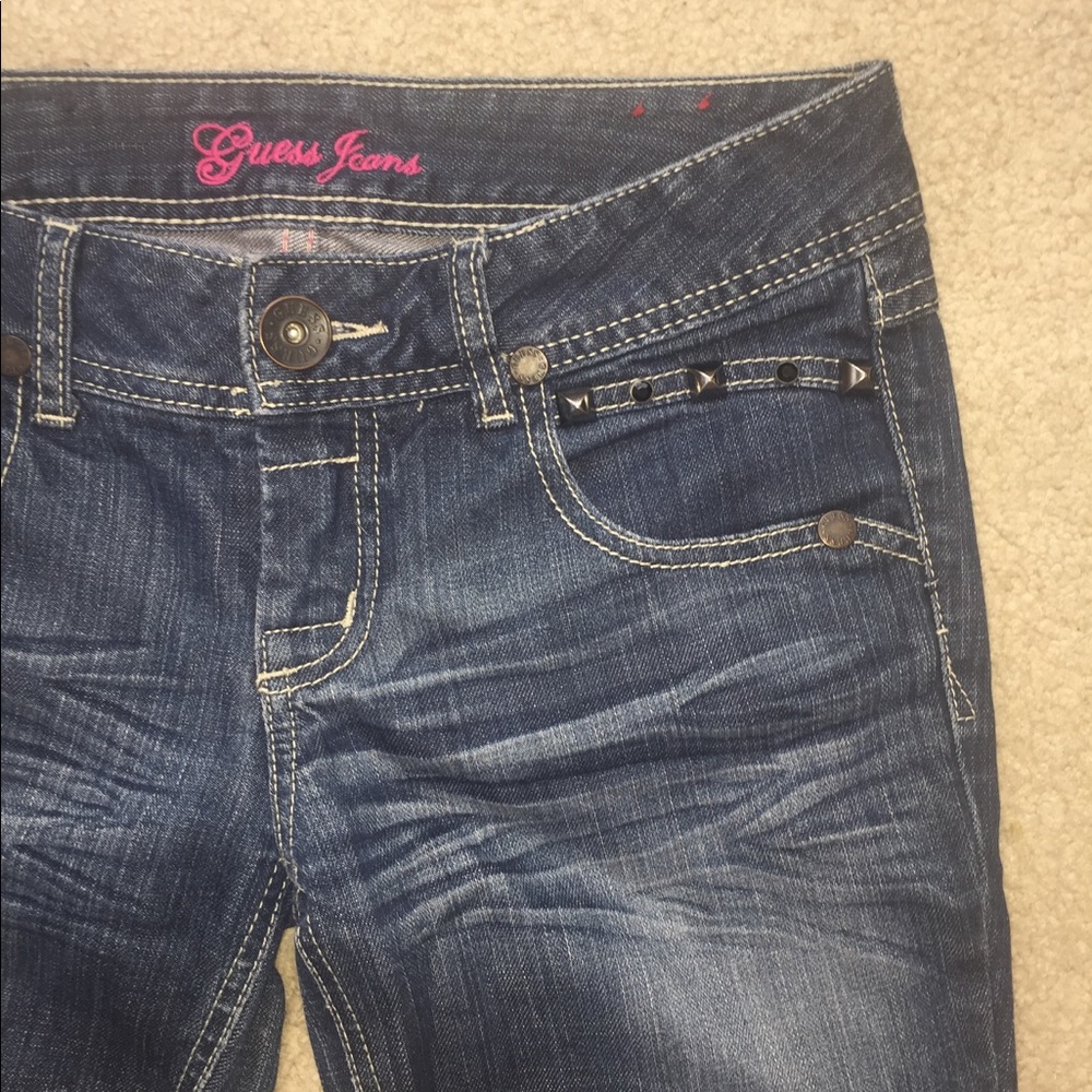 GUESS JEANS size 27 (6)