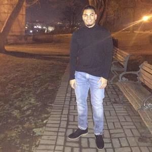 Meet your Posher, Daniel