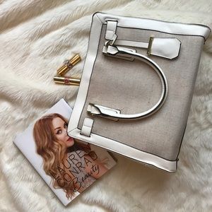 Handbag with lots of life left!