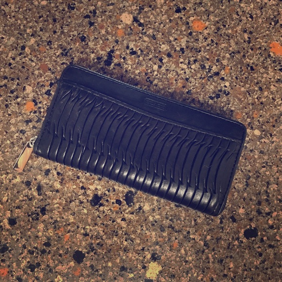 Coach Handbags - Black leather Coach wallet