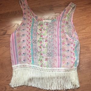 Kids large (small crop top in adult )