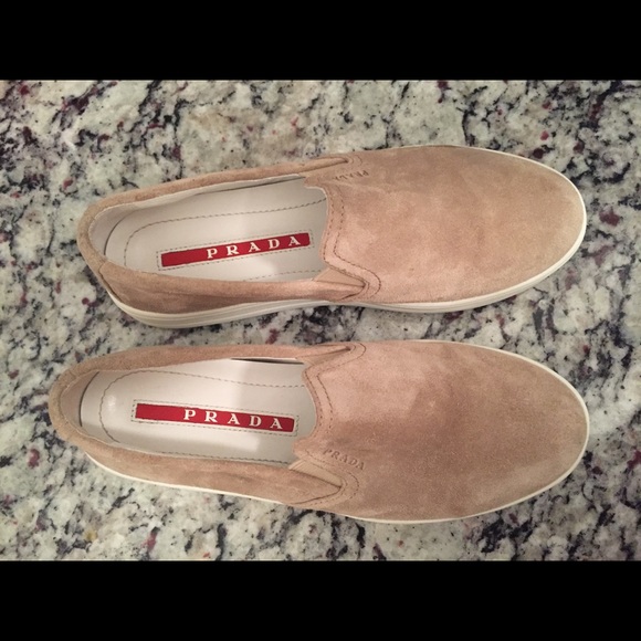 Prada sneakers size 5 - Picture 3 of 6