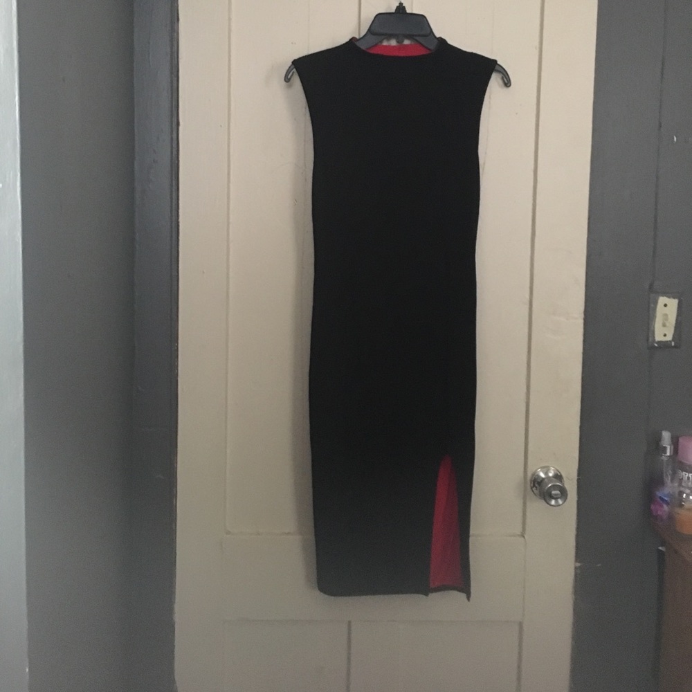 Black and Red Body Hugging Dress
