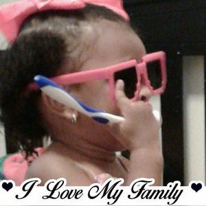 Meet your Posher, Vicky