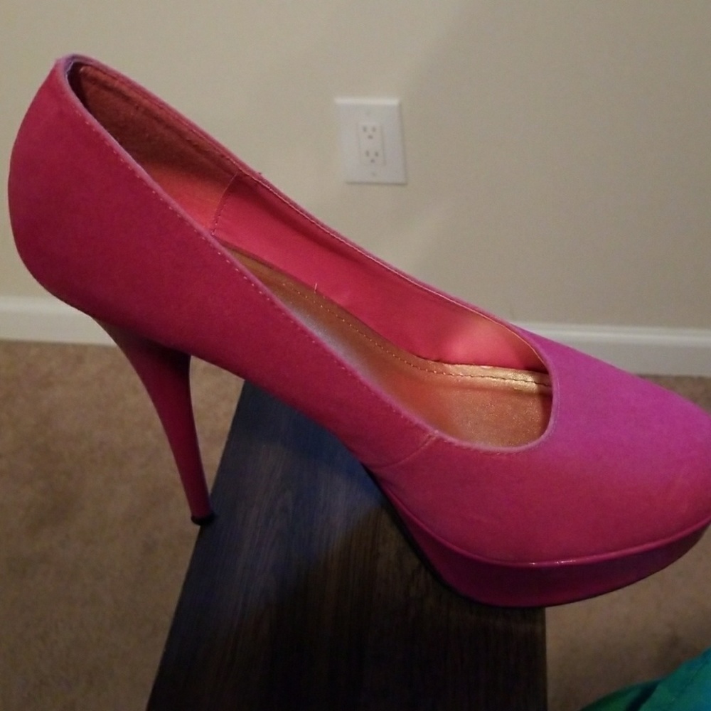 Fuschia heels