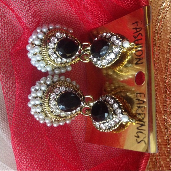 Earnings - Picture 2 of 5