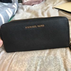 Perfect condition Michael kors wallet
