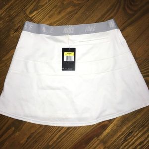 NEW White Nike Golf Skirt (Dri-Fit)