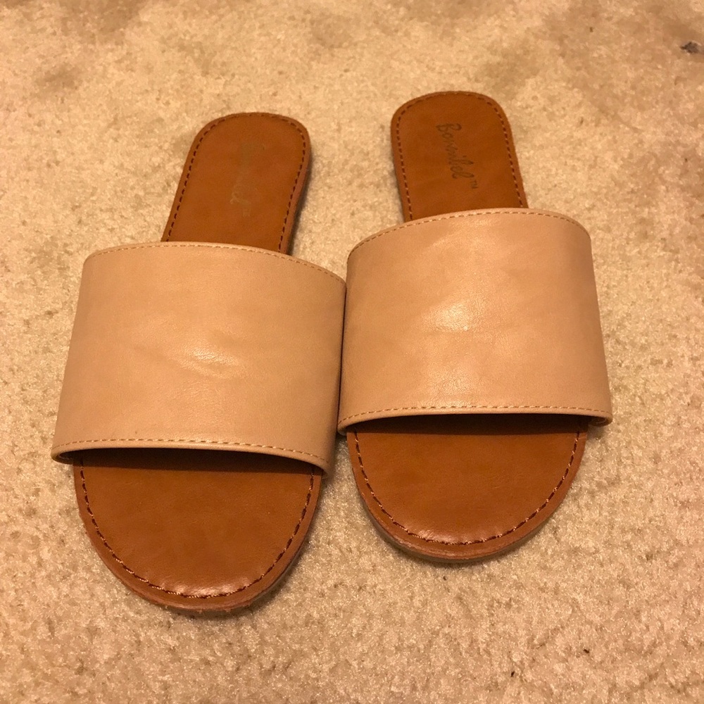 Tan slide sandals