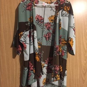 Lularoe Lindsay Kimono