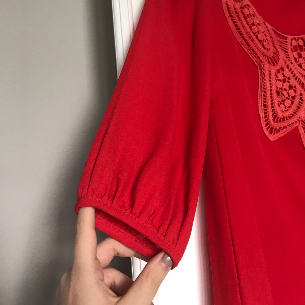 Red Top • bundle & save!!🛍 - Picture 4 of 6
