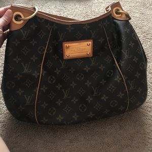 Authentic Louis Vuitton Galleria PM Bag
