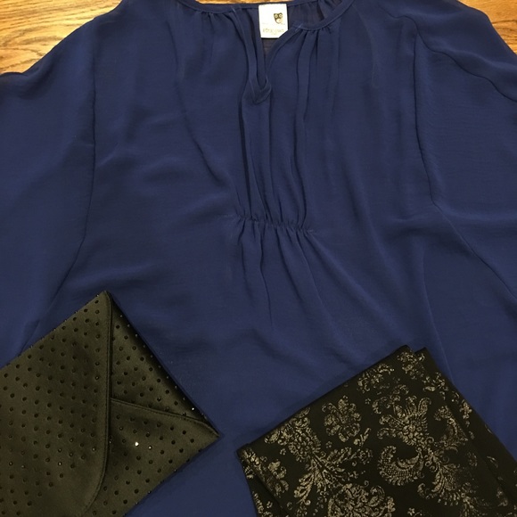 SALE 🛎Royal Blue Sheer Tunic - Picture 4 of 7