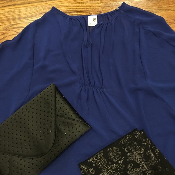 SALE 🛎Royal Blue Sheer Tunic - Picture 7 of 7