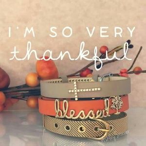 Thank you for checking out my closet💛