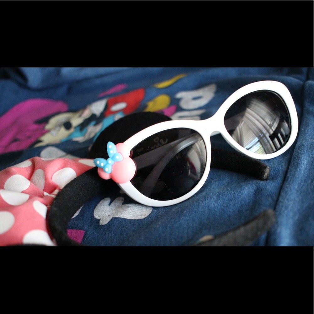 Disney Minnie Mouse Sunglasses