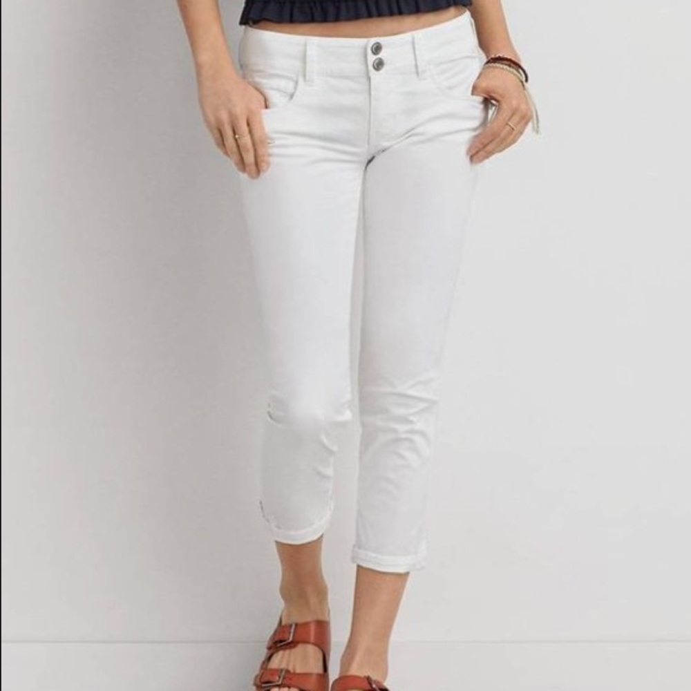 American Eagle Super Super Stretch White Capri